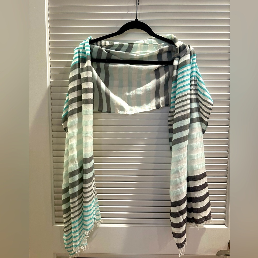 GAP pashmina wrap scarf striped